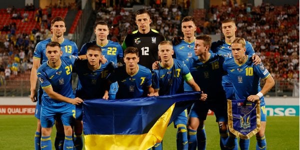 Сборная Украины проведет контрольный матч с польской Лехией
