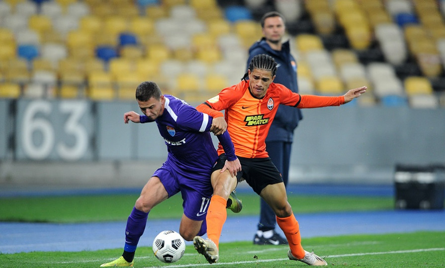 «Шахтер» вышел на второе место в Премьер-лиге