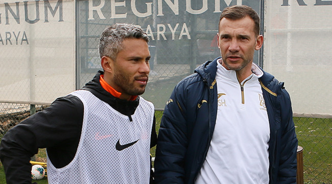 Шевченко вызвал еще троих игроков