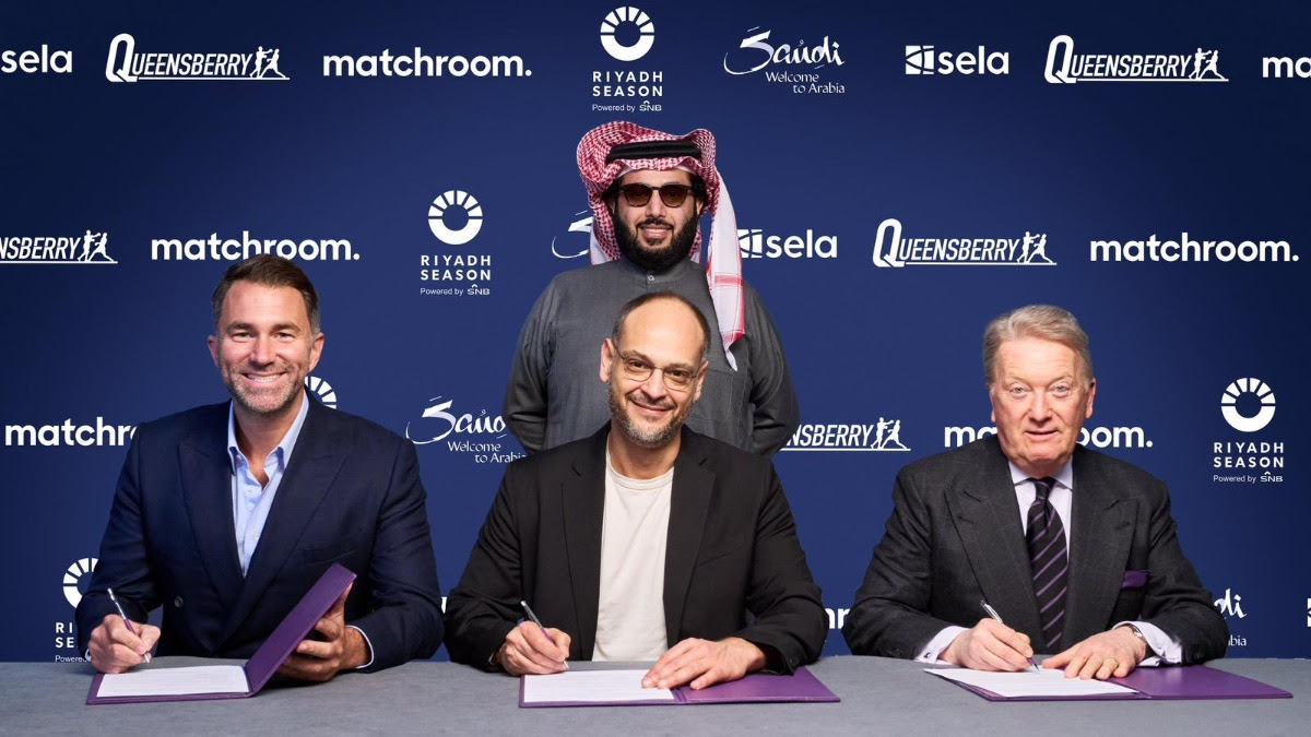 Стала відома дата боксерського турніру між Queensberry та Matchroom