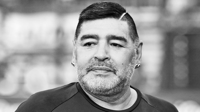 Суд заборонив кремувати тіло Марадони