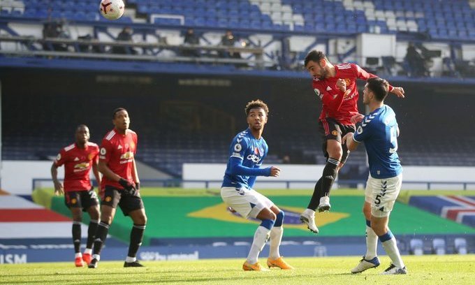 Сульшер уникнув звільнення з МЮ завдяки Фернандешу і Кавані