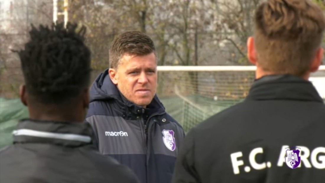 Тренера звільнили через два дні після призначення