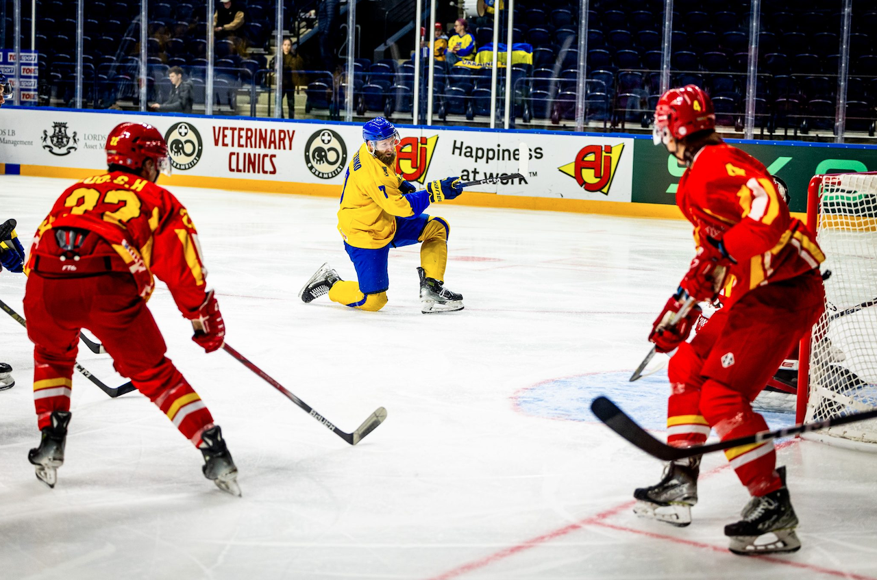 Україна розгромно обіграла Китай у третьому матчі Чемпіонаті світу