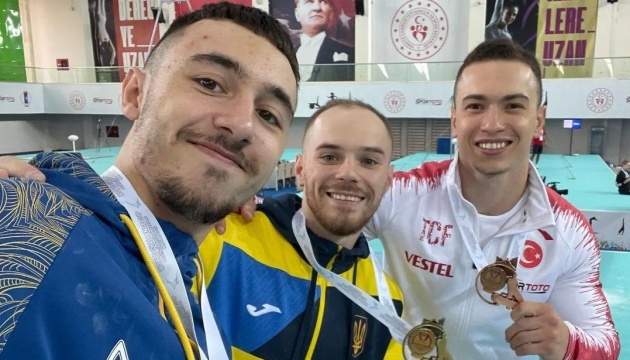 Украинские гимнасты выиграли восемь медалей на Кубке мирового вызова в Турции