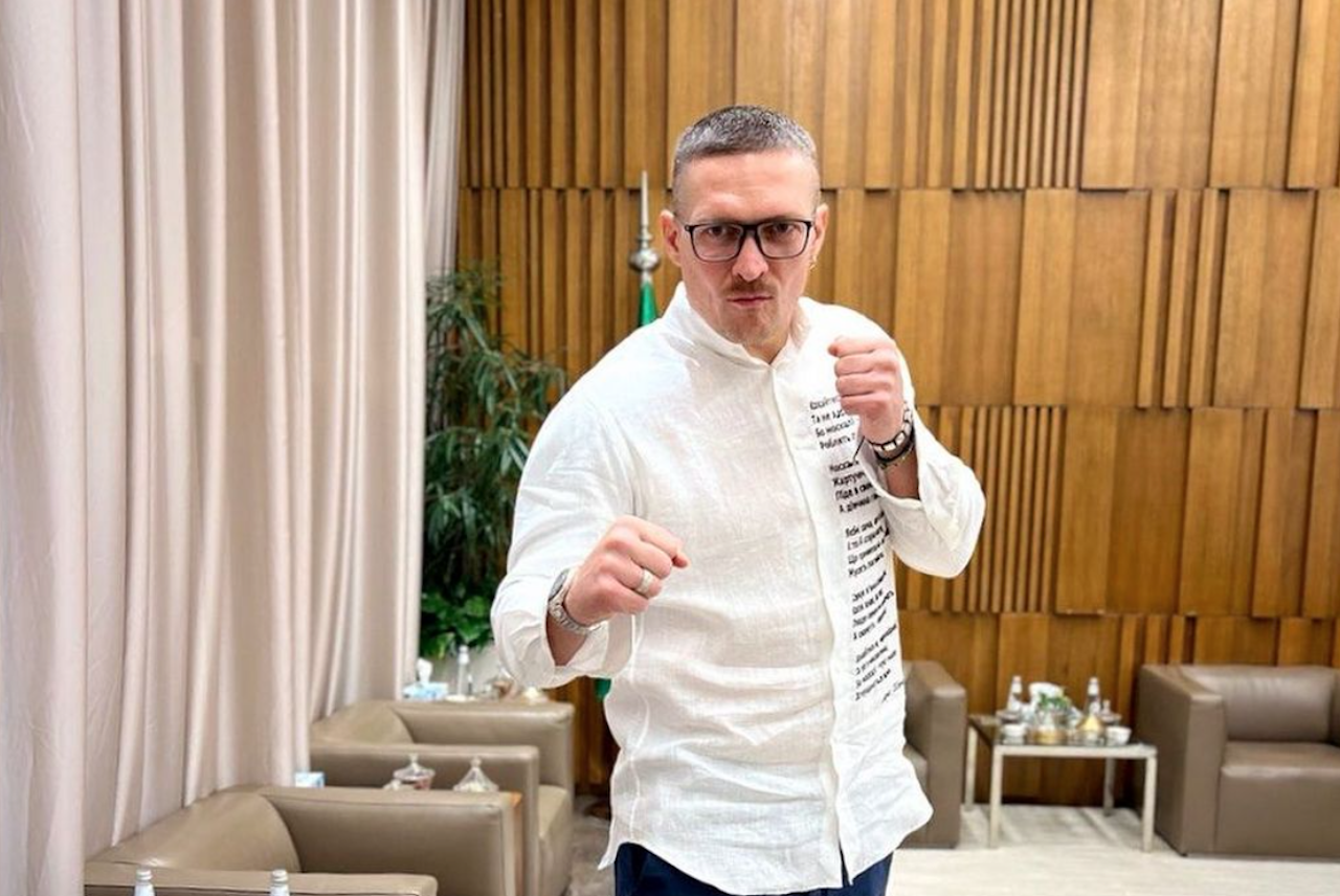 Усик завершив тренувальний табір перед поєдинком з Ф’юрі