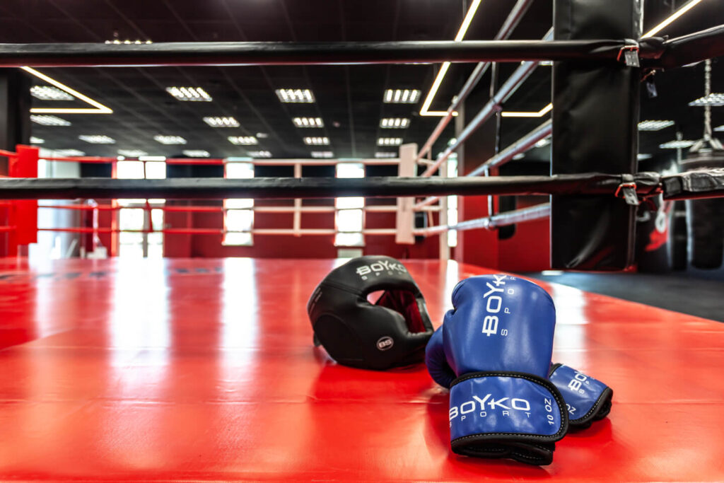 В андеркарде боя Усик – Фьюри состоится семь поединков: подробности