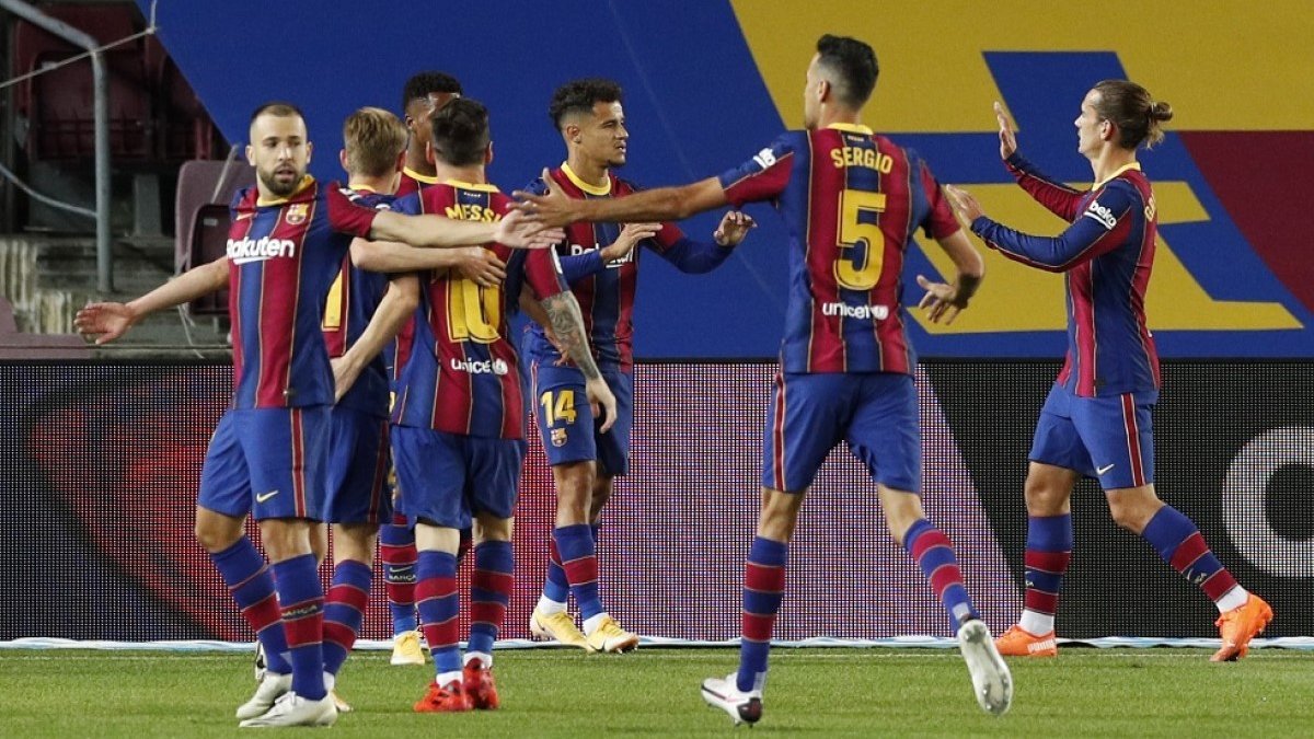 В «Барселоне» бунт из-за снижений зарплаты