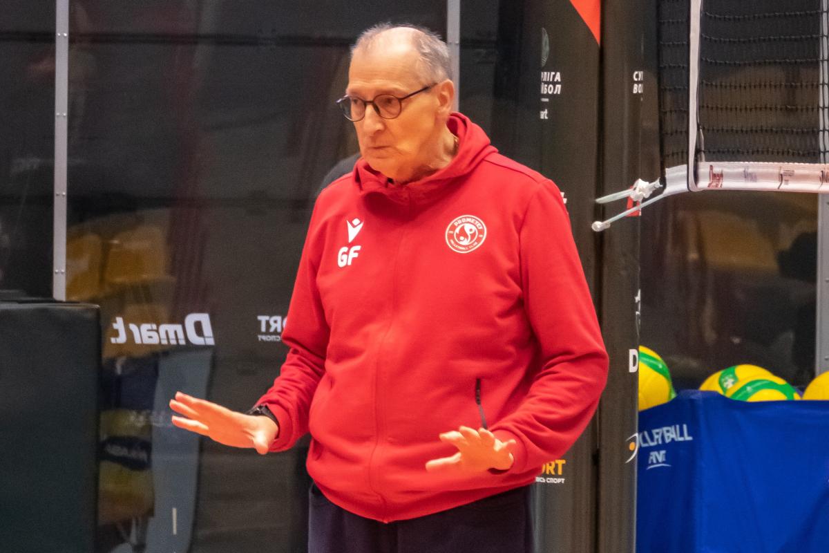 Волейбол: Головним тренером Прометея став італієць