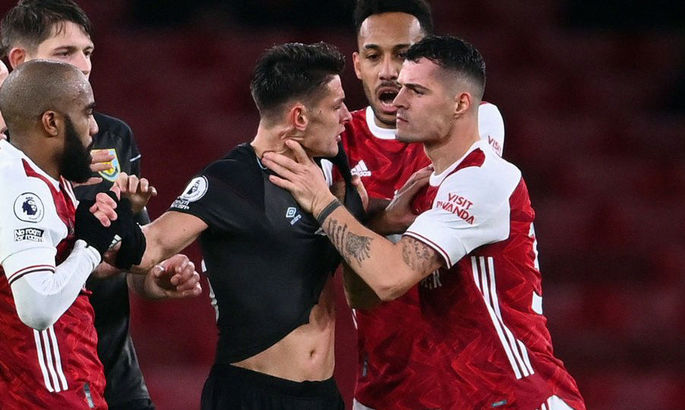 Всі топ-клуби англійської Прем'єр-ліги втратили очки