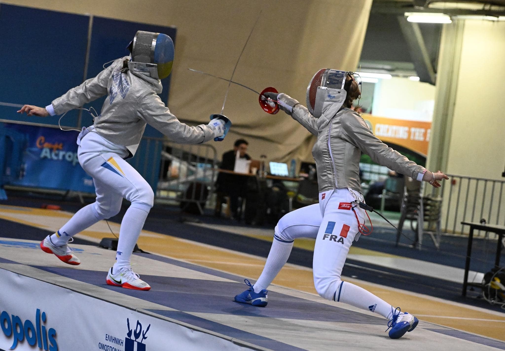 Жіноча збірна України з фехтування на шаблях виборола командну ліцензію на ОІ-2024