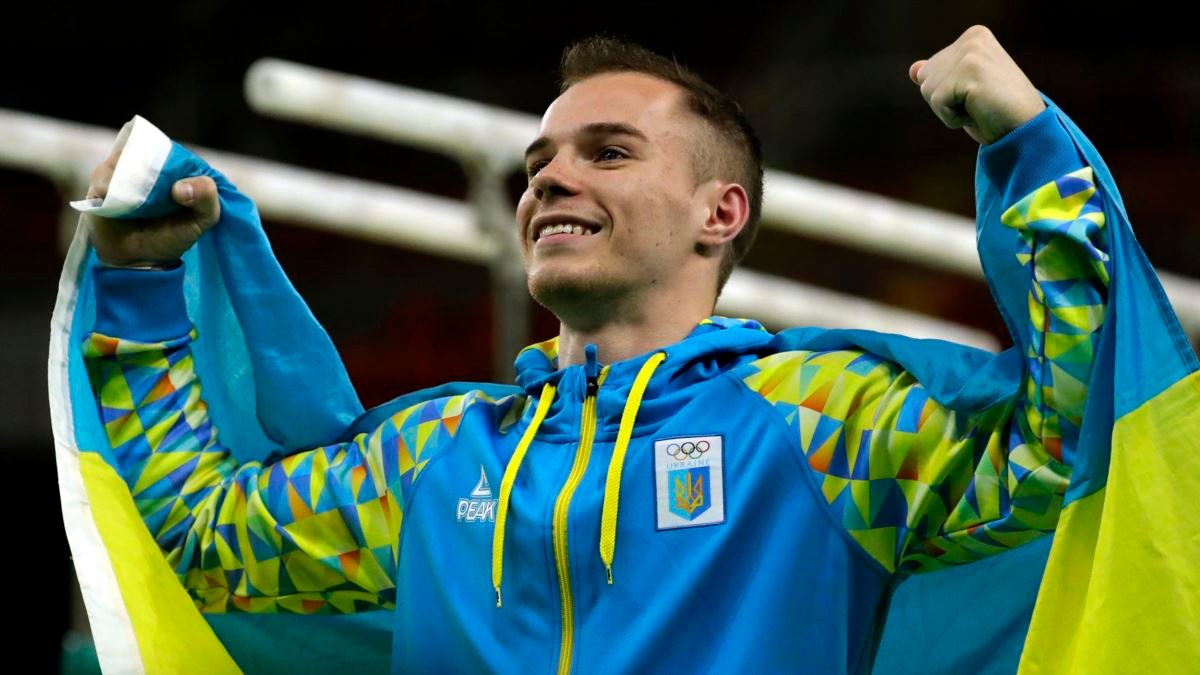 Знаменитого украинского гимнаста отстранили от соревнований